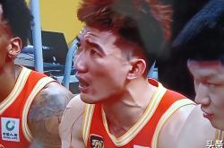 开云在线直播-包含掘金完胜吉林队，胡金秋统治全场的词条