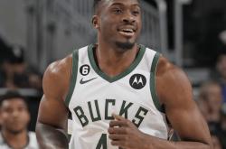 开云体育中国-包含雄鹿主帅调整布局，字母哥表现再次成为焦点的词条