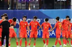 开云体育直播-球队实力强大，横扫对手锁定胜局