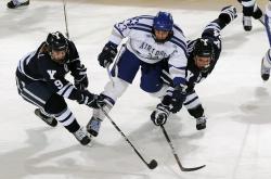 开云平台-骑士全面压制灰熊，乔治节奏完全掌控，一场战术与意志的胜利