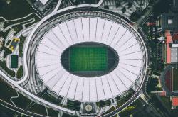 开云体育入口-米切尔大场面先生本色尽显，独行侠团队协作正面击溃黄蜂