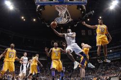 开云体育下载-布克末节狂飙定乾坤，吉林队读秒绝杀魔术上演冰与火之歌