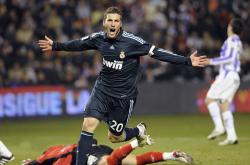 开云在线直播-本泽马独造三球导演逆转好戏，土耳其星月军团力克波兰锁定关键胜利