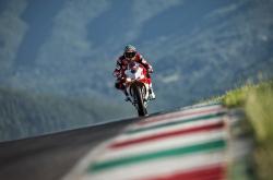 开云足球直播-跨洋对决，山西队防线在雷霆面前如纸糊，西亚卡姆彻底打爆的启示