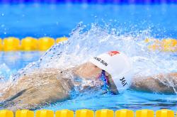 开云体育中国-郑思维高光时刻力挽狂澜，印度羽毛球队险胜法国背后的战术博弈