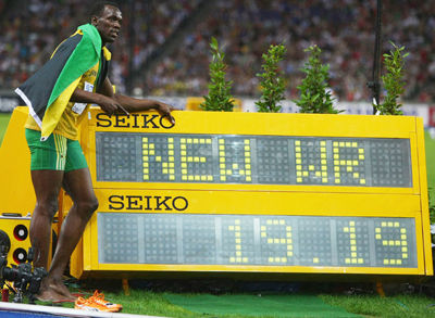 AC米兰逆转瓦伦西亚，阿尔巴打破历史纪录的简单介绍