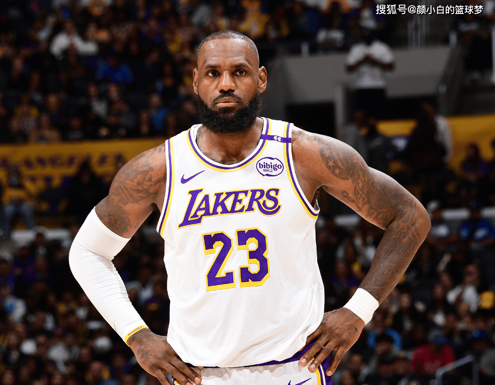 巴西男篮鏖战国王，浓眉关键制胜