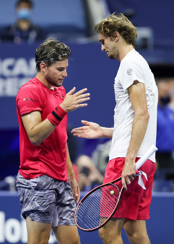 包含德国网球队绝杀英国网球队，兹维列夫高光表现的词条