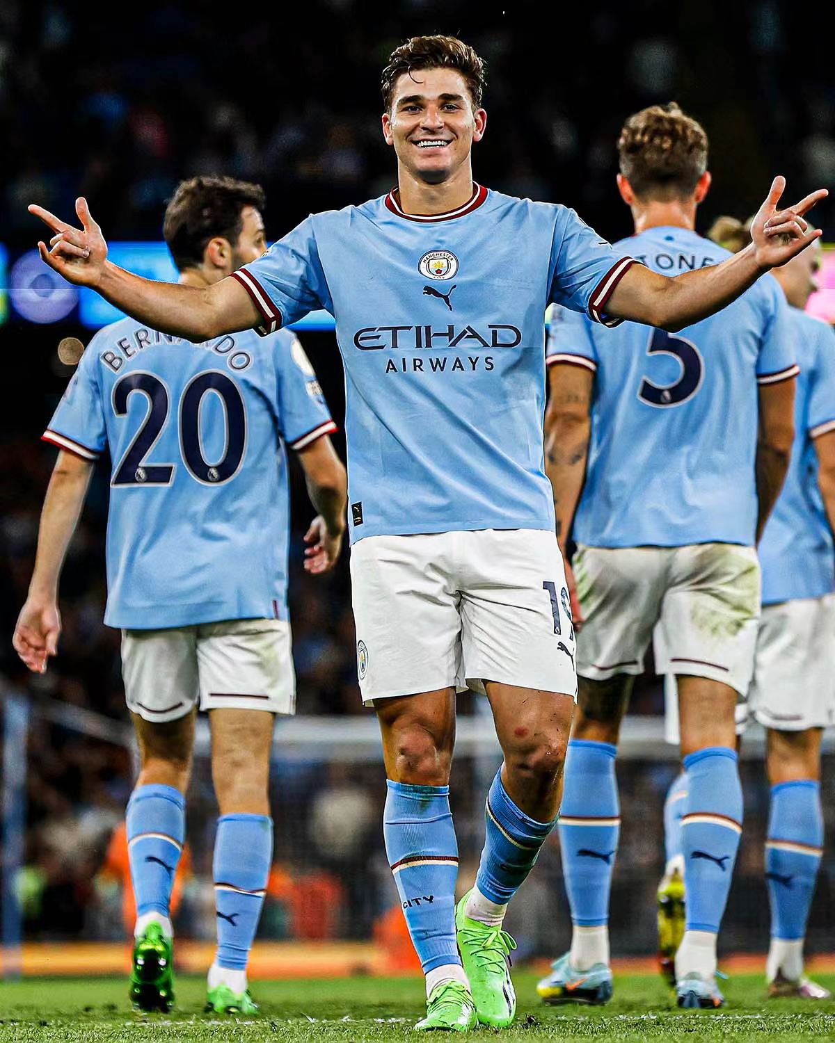 包含阿根廷逆转韩国，阿尔瓦雷斯惊艳四座的词条