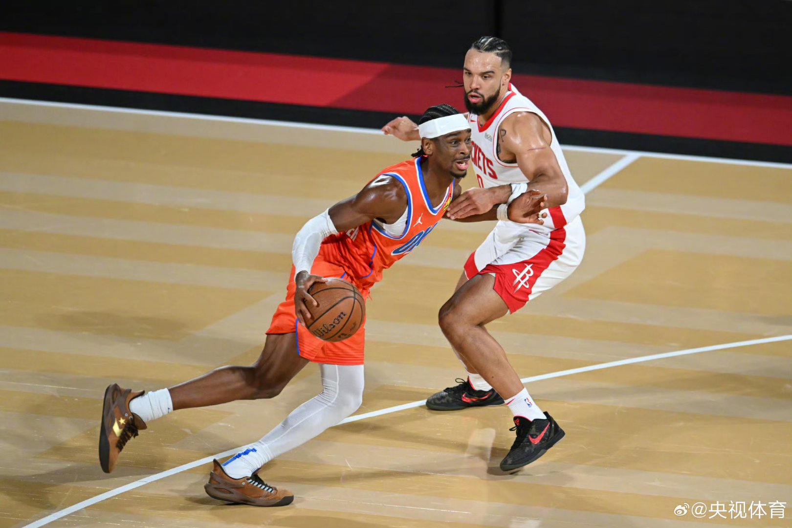 马洛卡硬仗获胜，保持领先优势