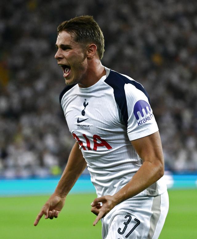 巴黎圣日耳曼的年轻球员崭露头角