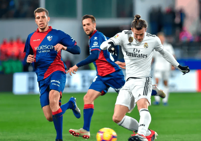 关于赫罗纳主场不敌，防守失误影响战绩的信息