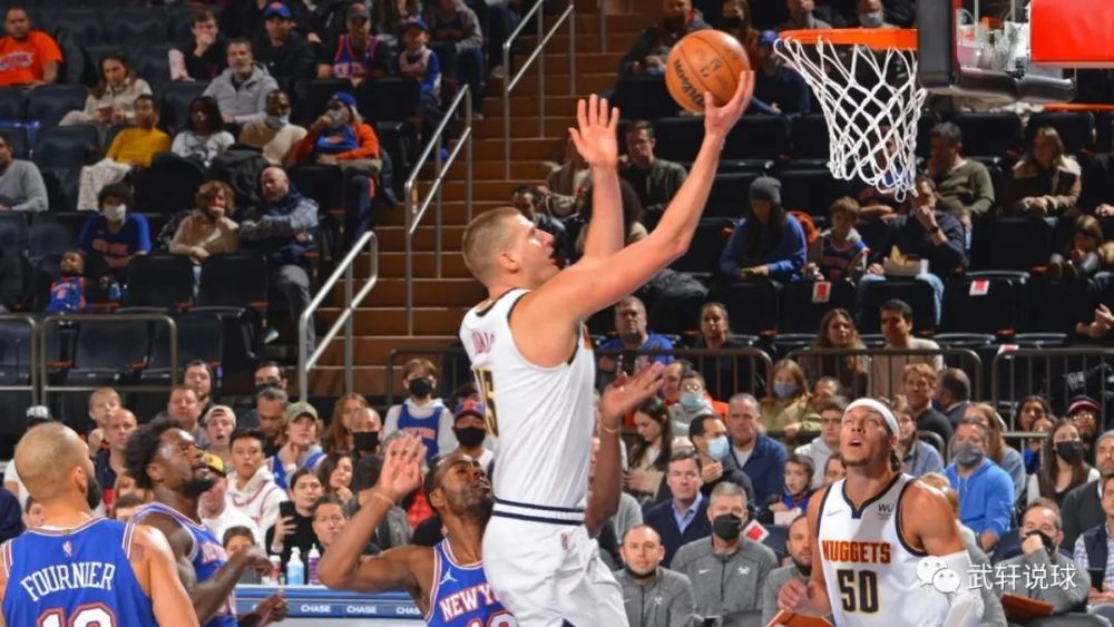 包含雄鹿翻盘鹈鹕，武切维奇状态火热的词条