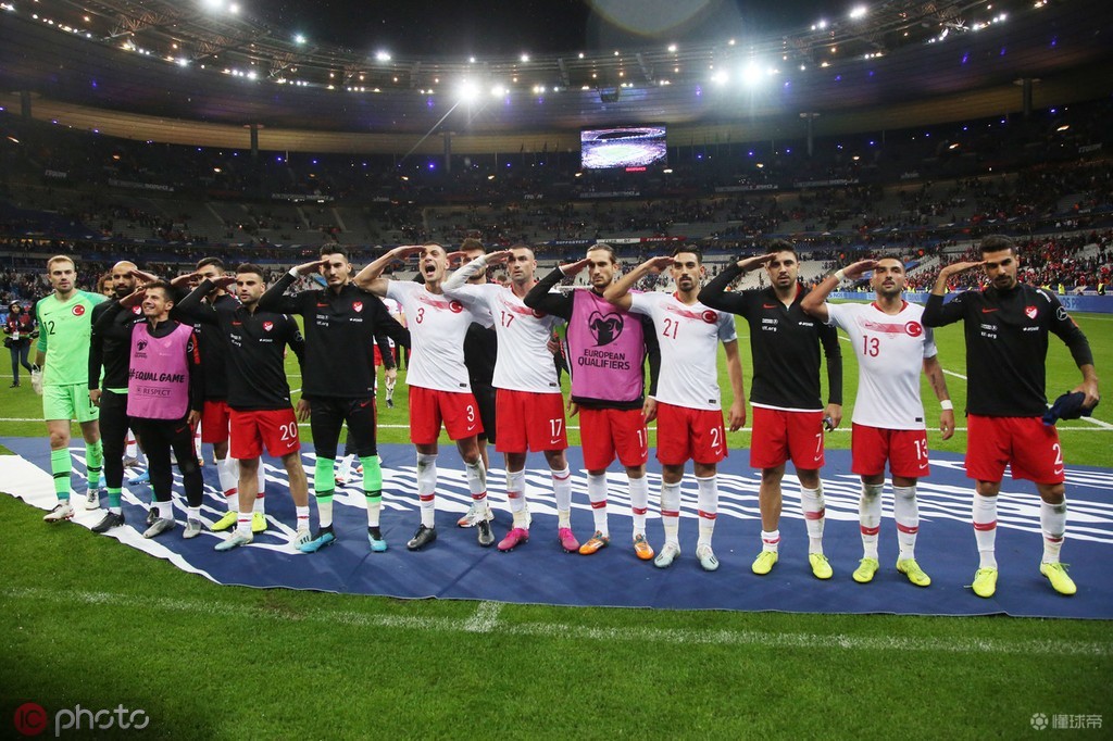 土耳其血洗巴萨，阿尔巴一己之力扛起全队的简单介绍