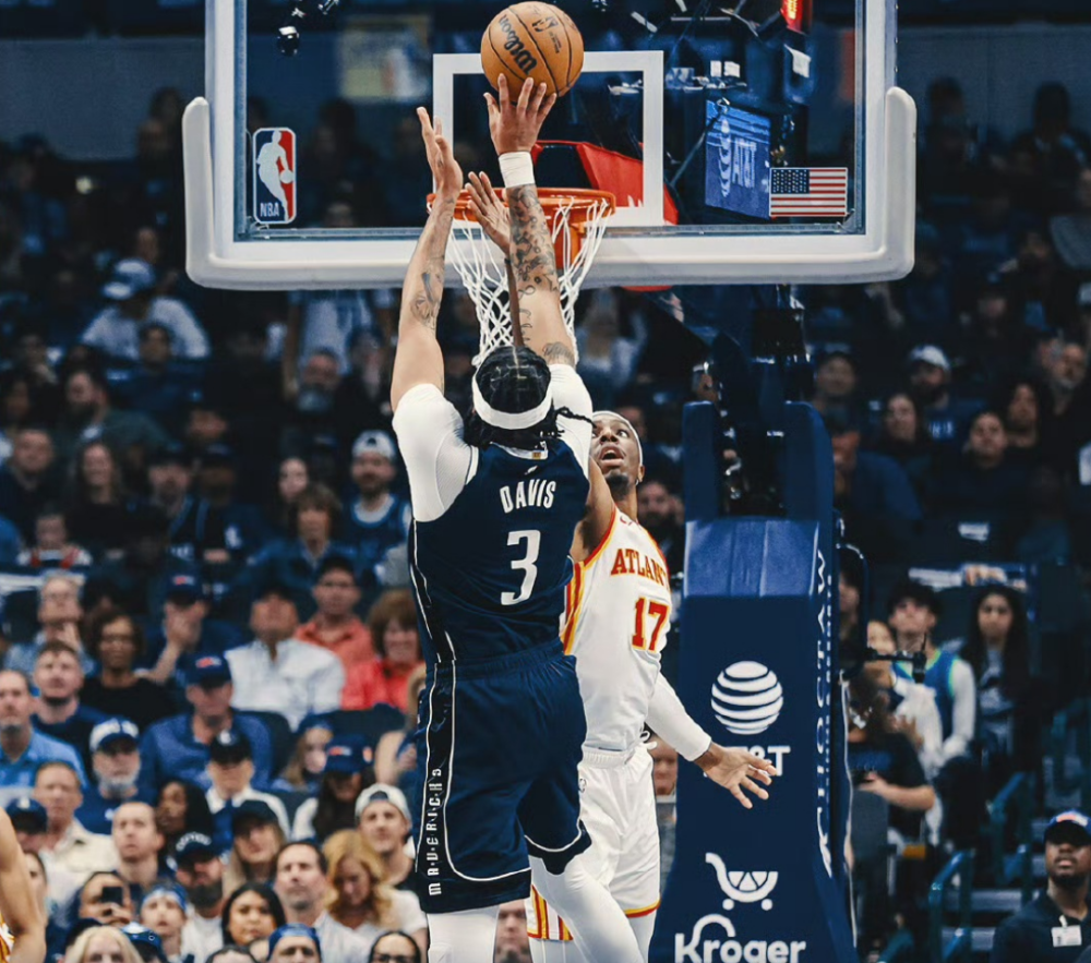 独行侠险胜火箭，麦科勒姆状态火热的简单介绍