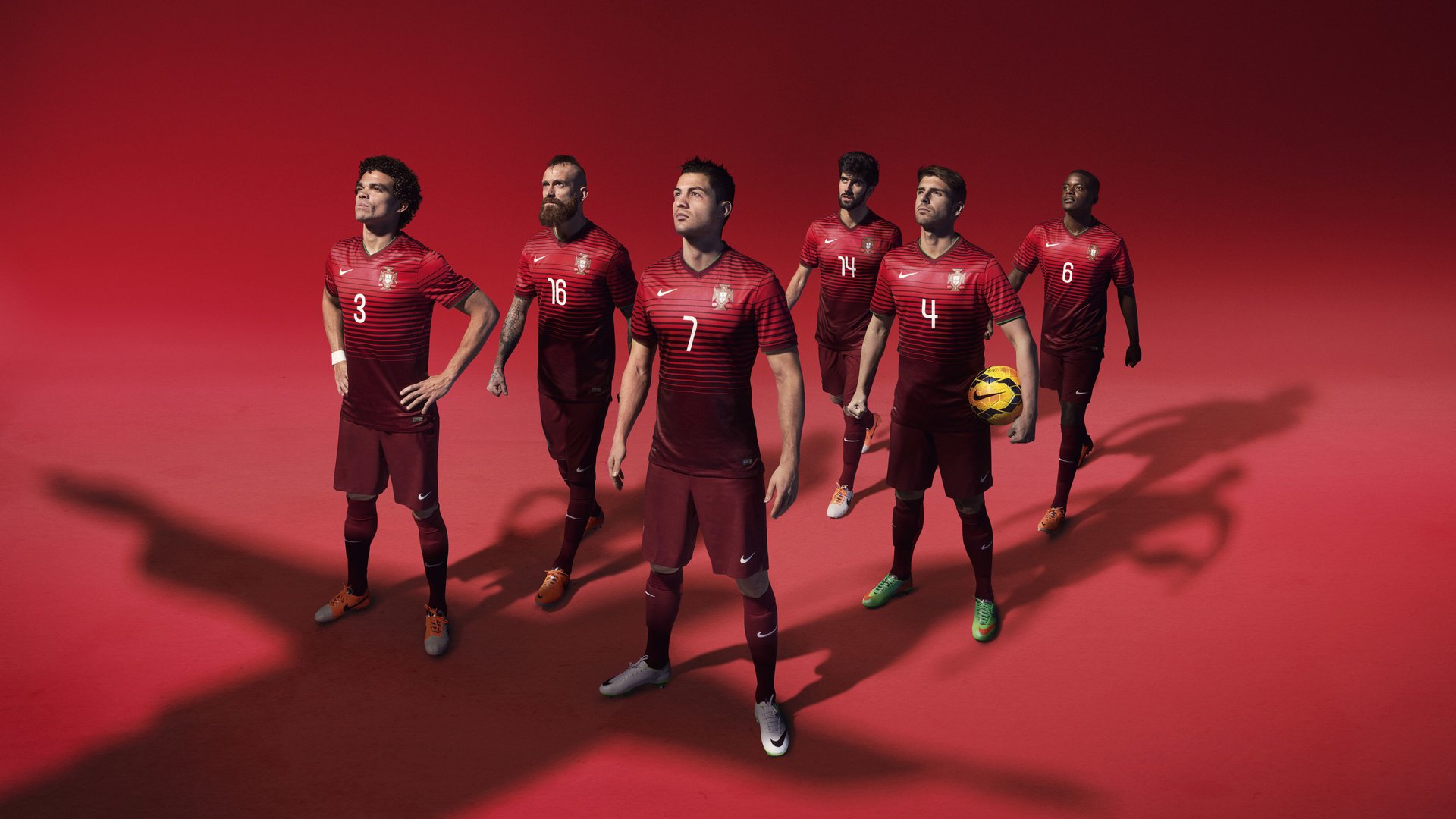 横扫背后的关键先生，当广东队遇上库里，篮球哲学的交锋