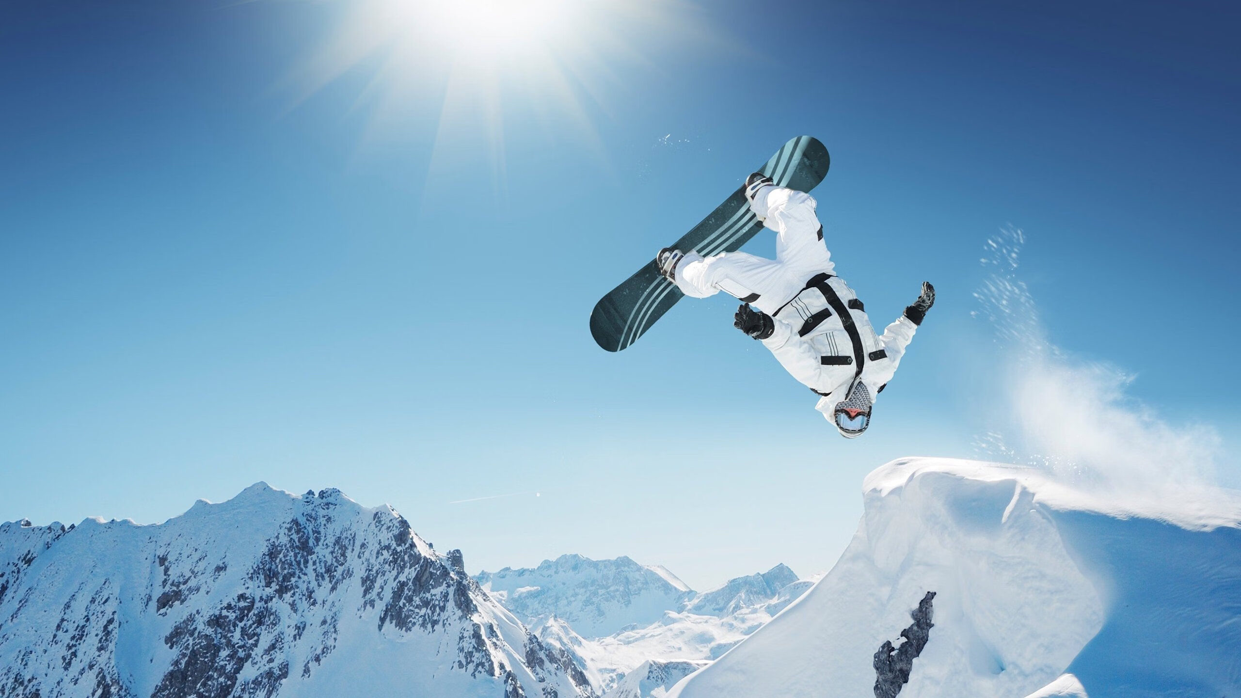 当足球与速度交织，摩洛哥粉碎皇马神话，特奥在F1街道赛上演接管奇迹